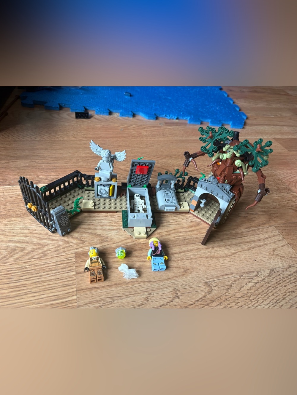 LEGO Hidden side 70420 incomplete